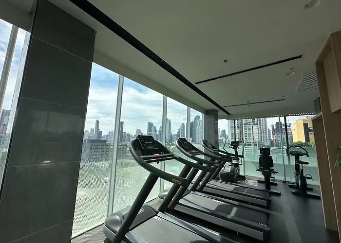 S42 Wyndham Garden Sukhumvit Bts Ekkamai Gym Swim *