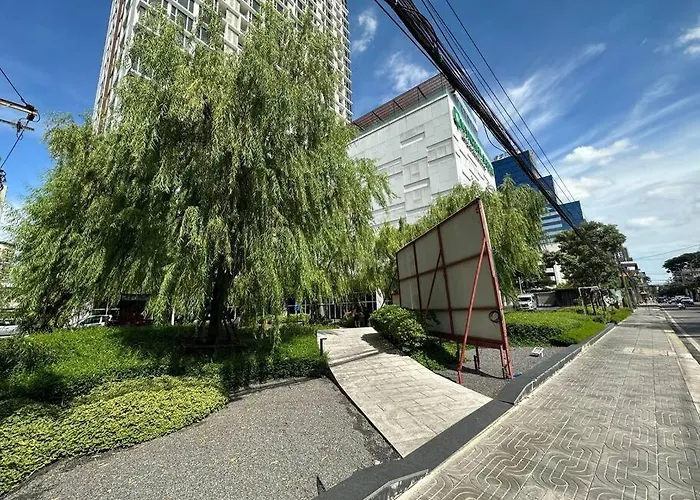 S42 Wyndham Garden Sukhumvit Bts Ekkamai Gym Swim